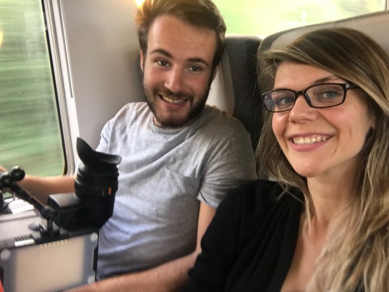 Claire Bricogne & Pierre Esquer - Au bon dossard